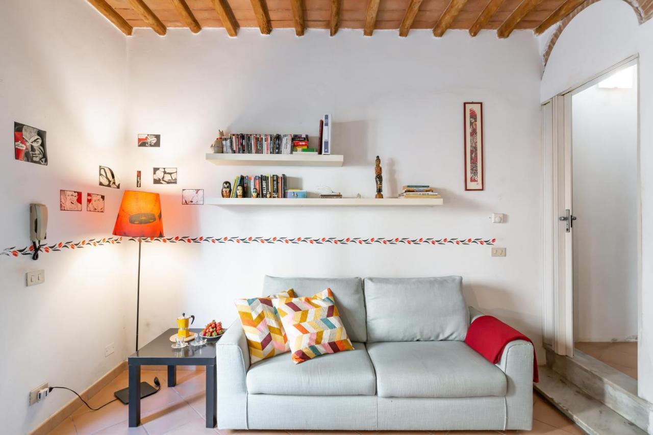 Cisanello Rock Apartment With Patio And Barbecue Pisa Exterior photo